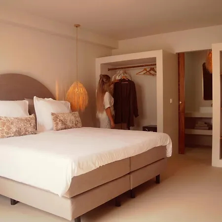 Yucca Mini Boutique Hotel - Adults Only-2